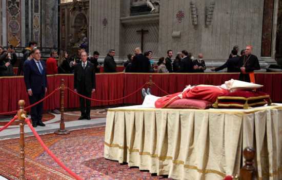 Transmisión en vivo de la despedida del Papa Francisco